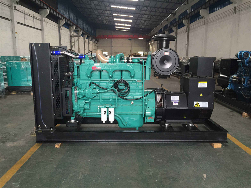 华亭在定期保养记录中增加故障及维修记录