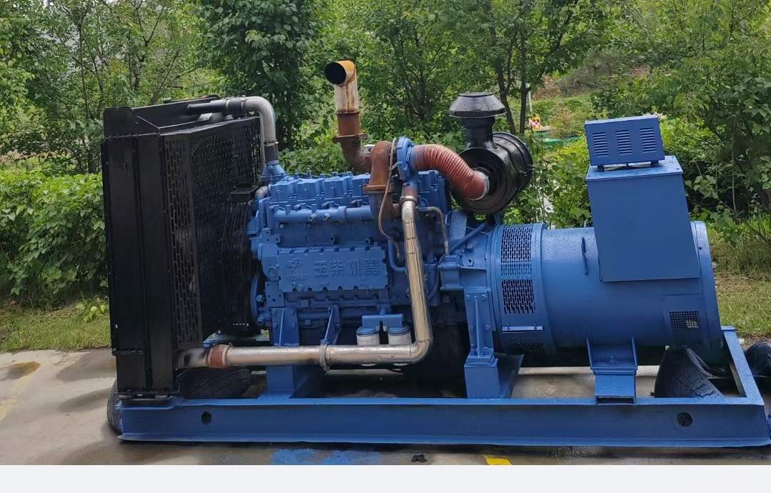 华亭发电机出租如何选择适合的空开类型？