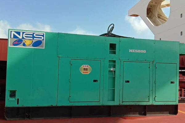 华亭发电机组如何检测防冻液的pH值？